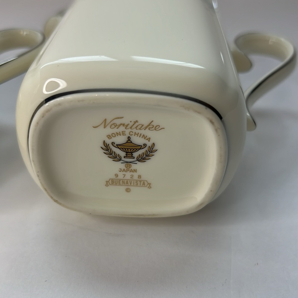 Noritake Bone China Buenavista Cream and Sugar Japan - Picture 6 of 7